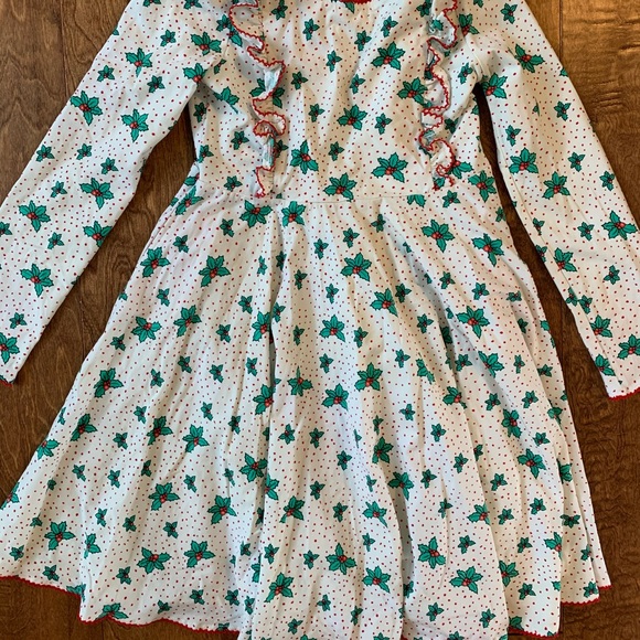 Girls dress - Picture 2 of 2